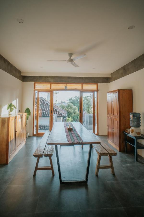 Green Hill Boutique Hotel Labuan Bajo Exterior photo