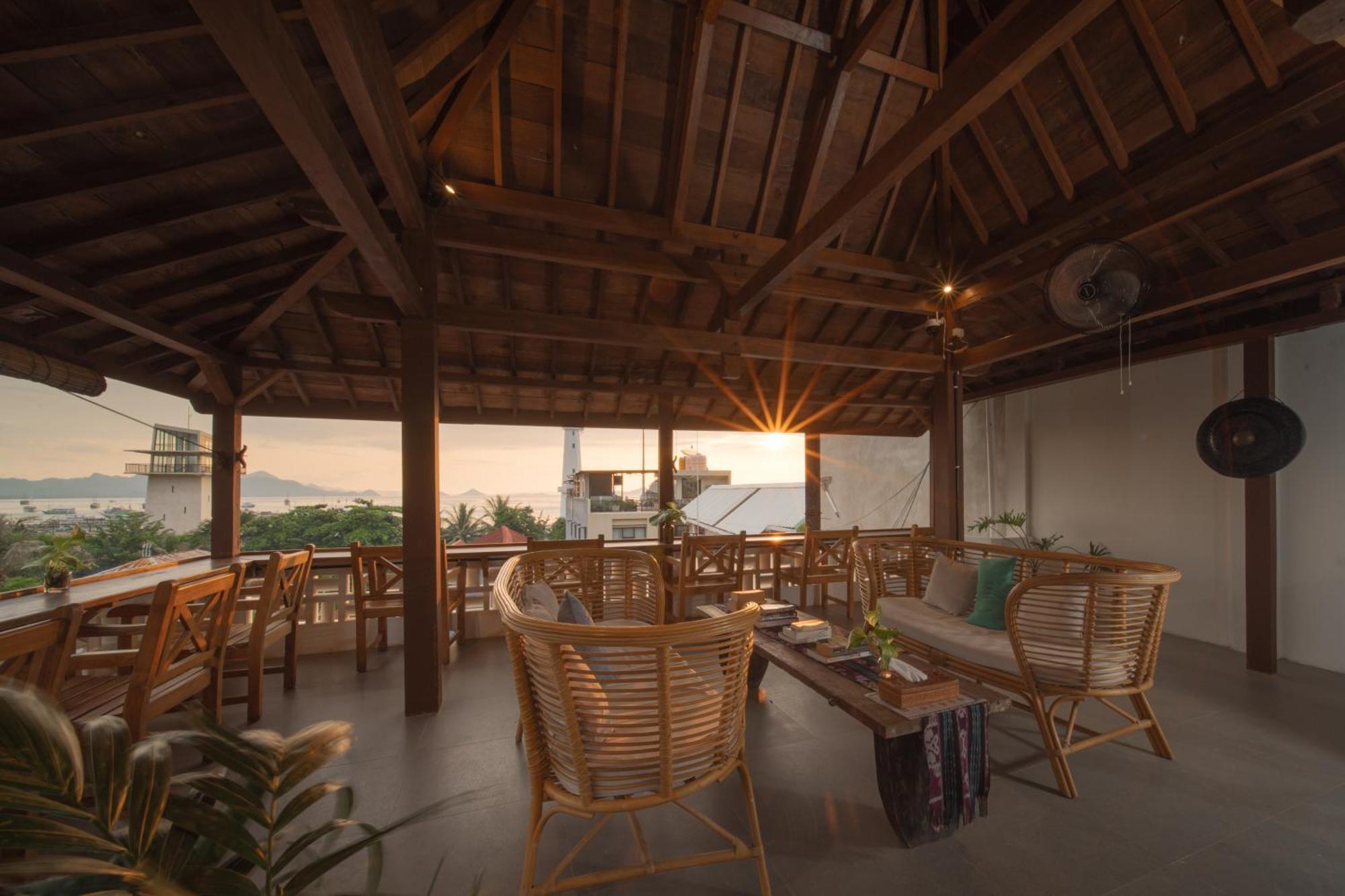 Green Hill Boutique Hotel Labuan Bajo Exterior photo